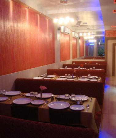 Royal Cuisine Family Restaurant